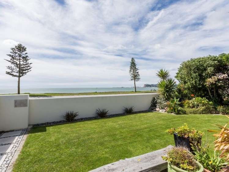 76 The Esplanade Westshore_26