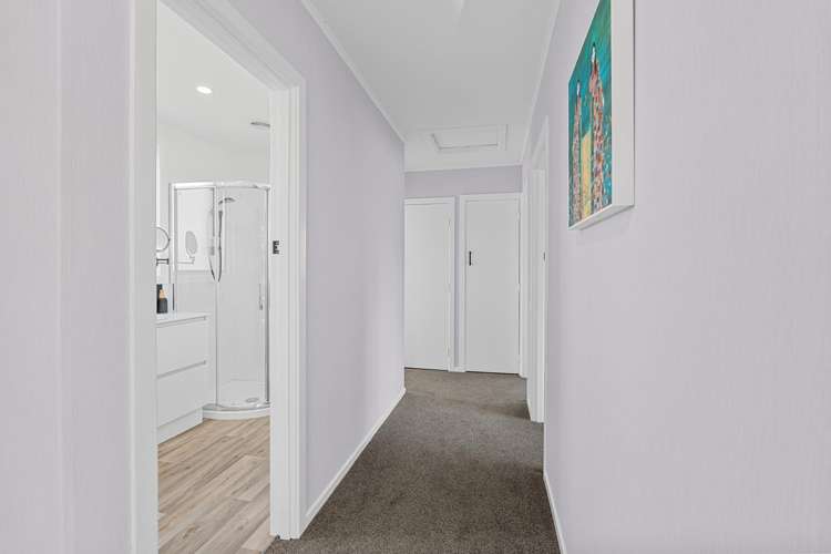 58 Conway Crescent Glengarry_22