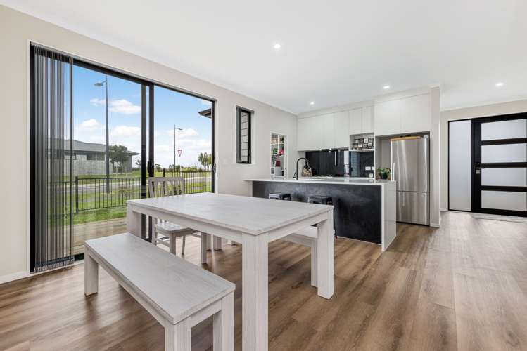 2 Poutawa Lane Clarks Beach_6