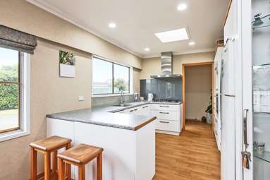 31 Holyrood Street_4