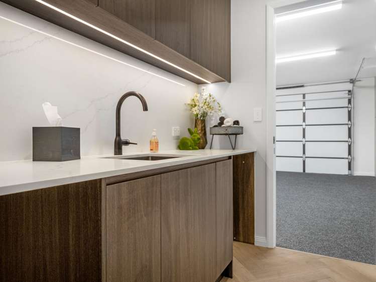 26 Whakahaumako Road Leamington_28