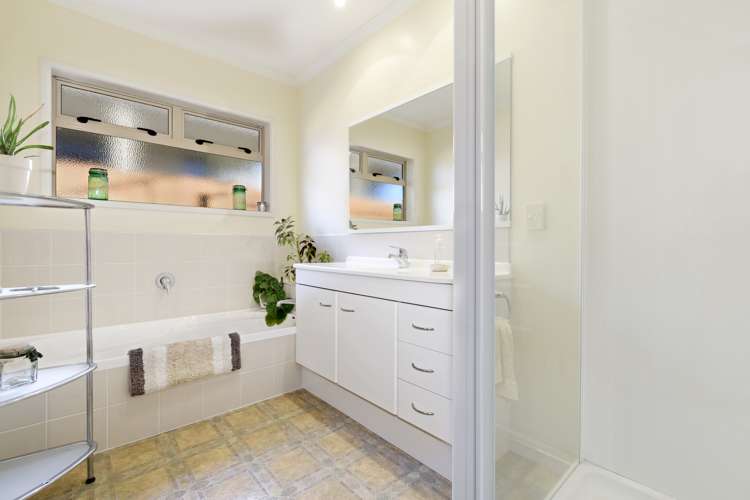 31 Honeysuckle Lane Ohauiti_9