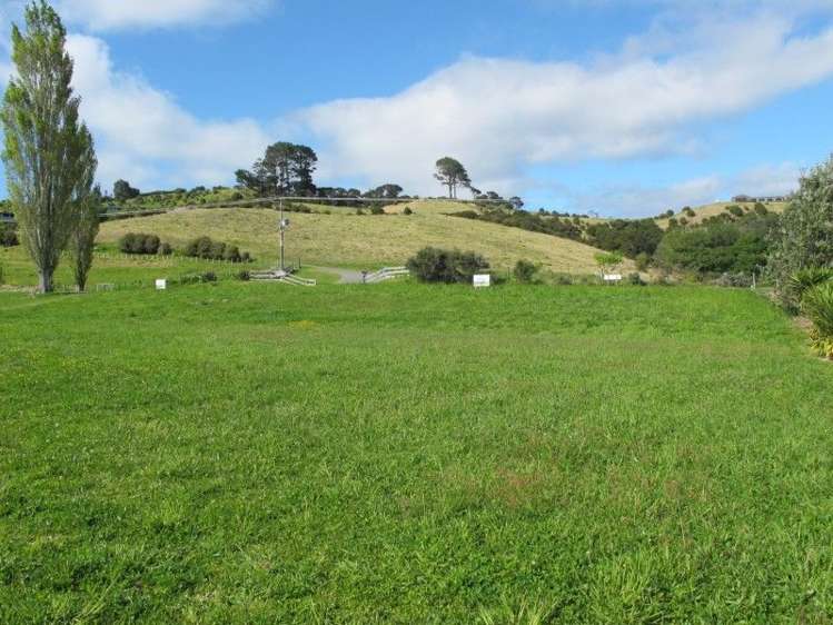 46 Te Punga Road Whangapoua_4