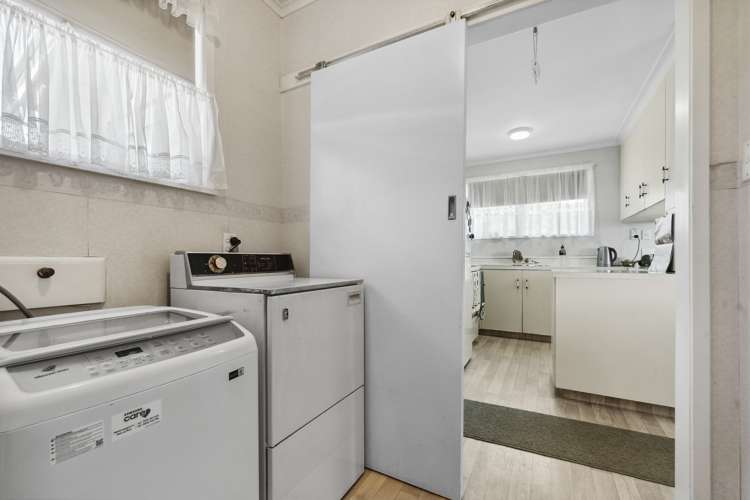 22 Ridge Street Otumoetai_15