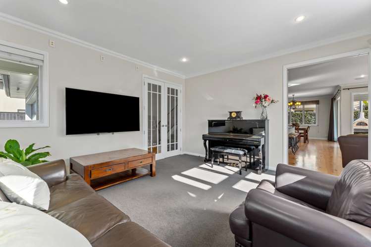 10 Portofino Point Karaka_12