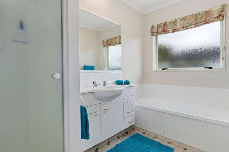 7 Brackenburn Drive Ohauiti_12