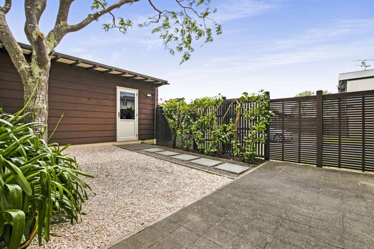 26 Kirikiri Lane East Tamaki_5