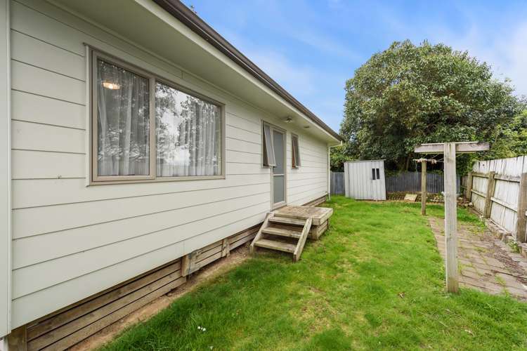 2 Sare Crescent Fairfield_10