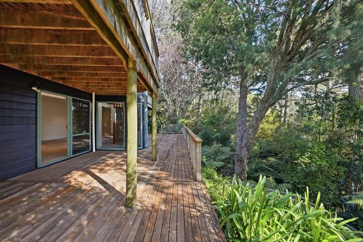 11A Saddleback Rise Murrays Bay_40