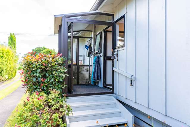 17 Pyle Road West One Tree Point_3