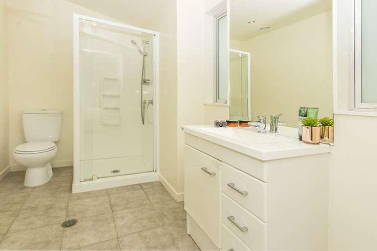 18 Dusky Crescent Aotea_16