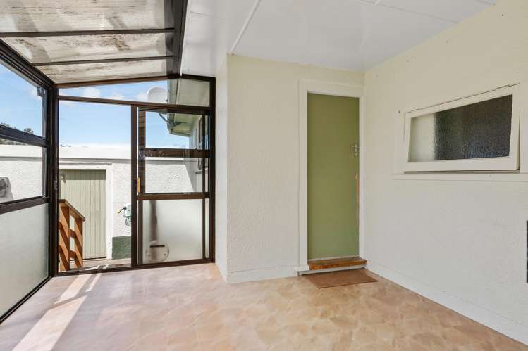 72 Oparatai Road Pahiatua_10