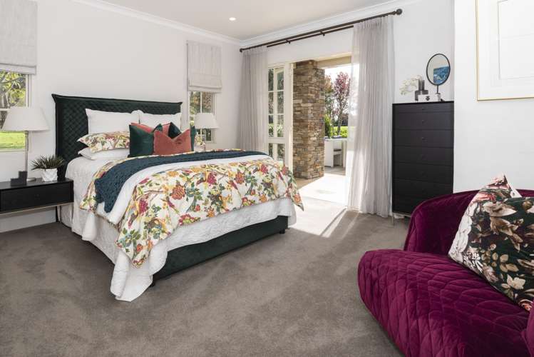 38 Porterfield Road Whitford_34