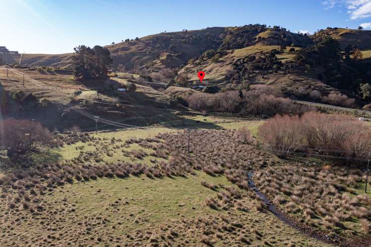 6648 Christchurch Akaroa Road Takamatua_19