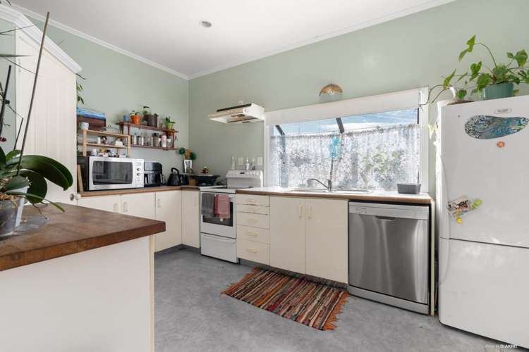 58 Shelly Bay Road Beachlands_8