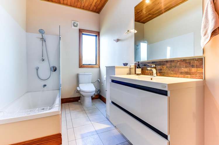 32 Silva Crescent Riverlea_23