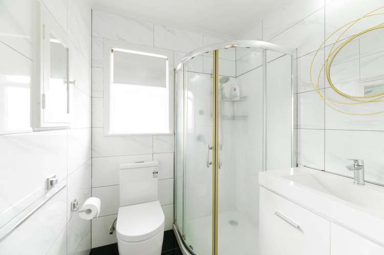 70 Melrose Road Mt Roskill_9