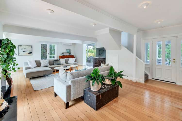 954 Beach Road Torbay_10