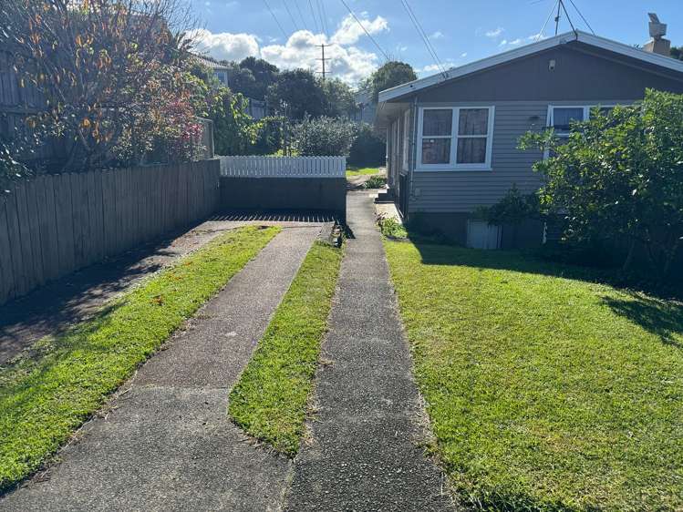 188 Sunnynook Road Totara Vale North Shore City Houses for Rent