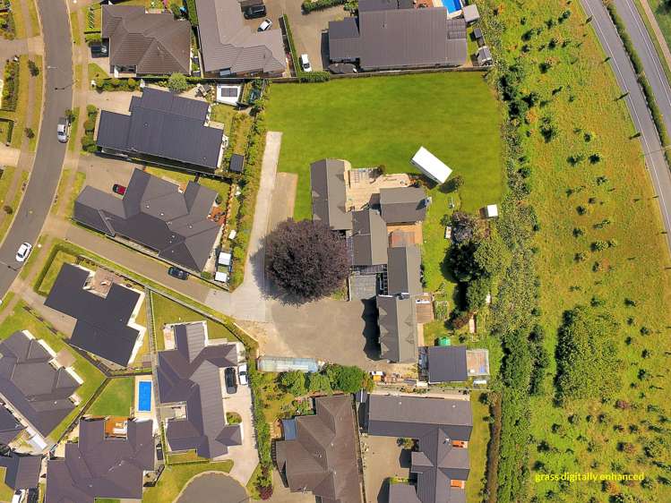 92 Puhirake Crescent Pyes Pa_35