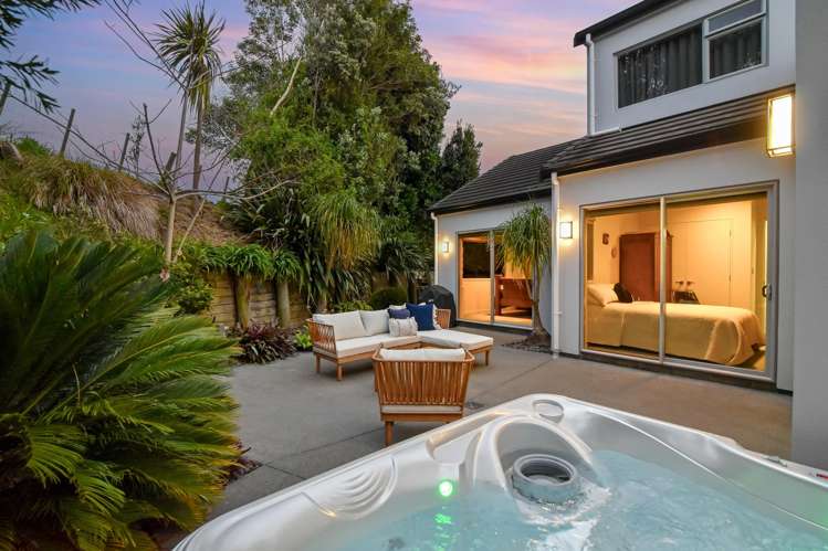 24 Riddington Rise Ohauiti_30