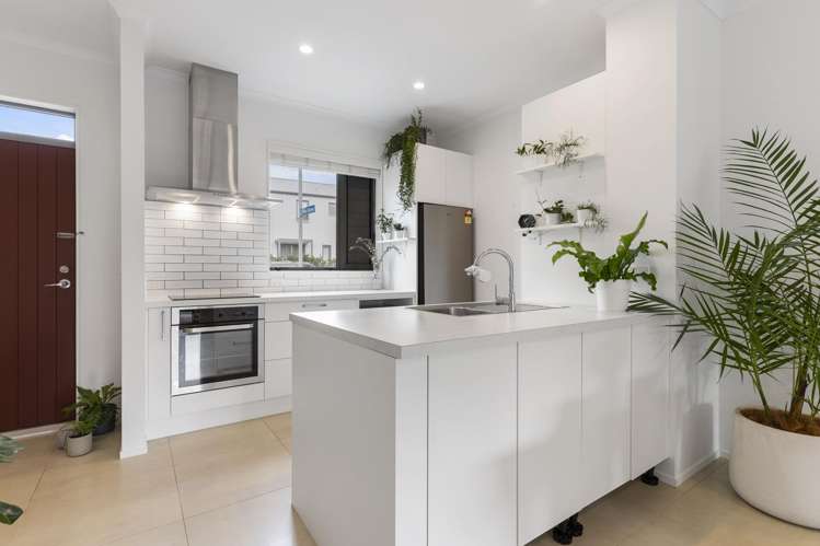 12 Ringa Matau Road Hobsonville_8