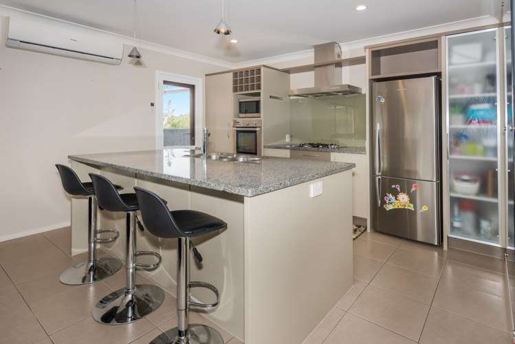 63 William Gamble Drive Greenhithe_15