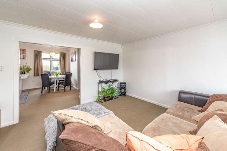 61 Surrey Road Springvale_8