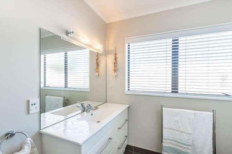 12 Saint James Court Paraparaumu_19