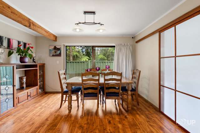 242 Forest Hill Road Waiatarua_4