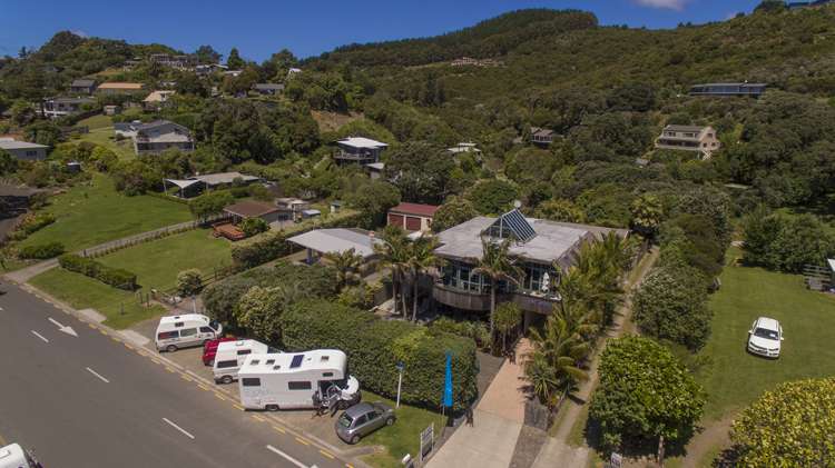 11 Pye Place Hot Water Beach_13