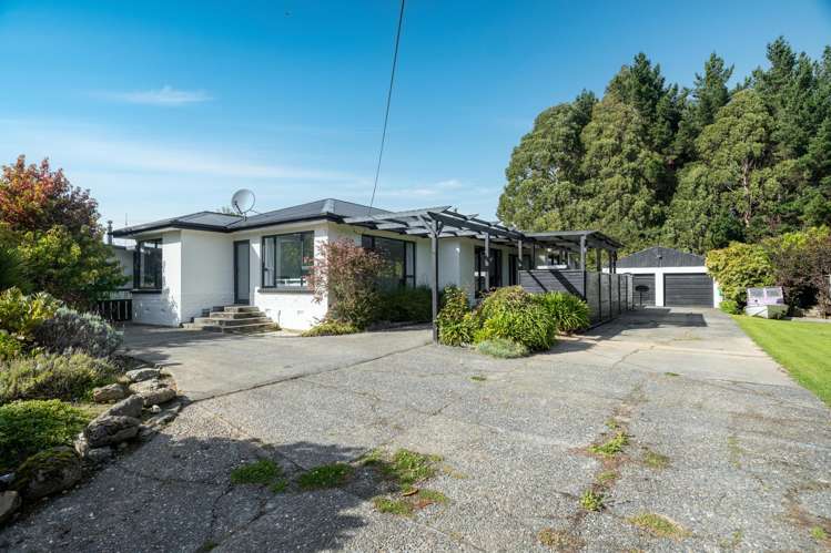 61 Half Mile Road Tuatapere_34