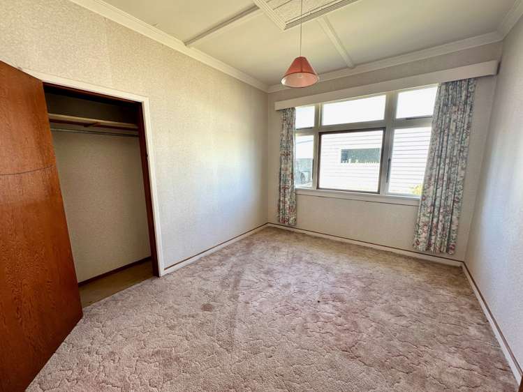 228 Clyde Street Balclutha_5