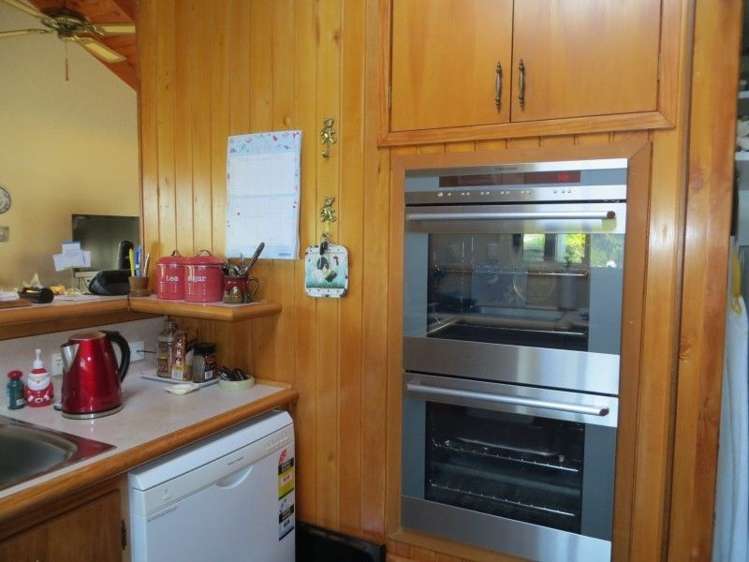 20 Whitaker Street Te Aroha_9