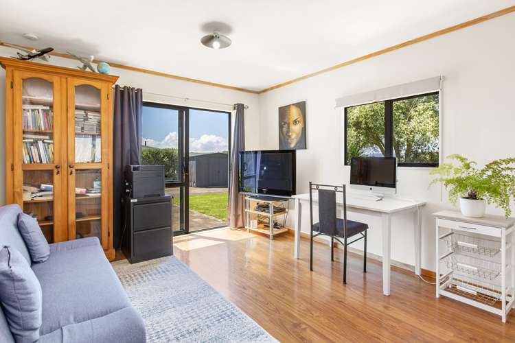 35 Long Street Raglan_25