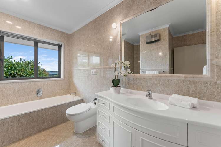 174 Lake Terrace Hilltop_17