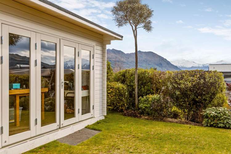 191 Aubrey Road Wanaka_17