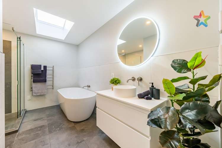 48 Korokoro Road Korokoro_12