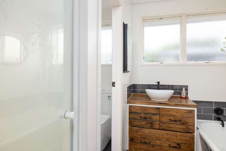 77 Rowley Avenue Hoon Hay_12