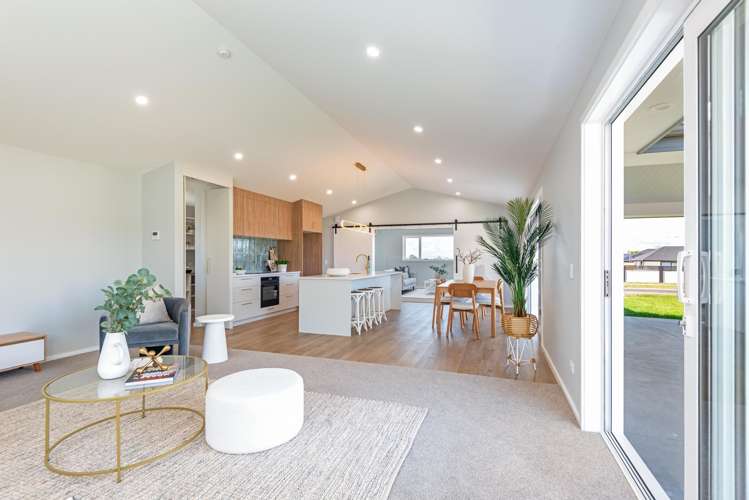 1 Teitei Ave Feilding_11