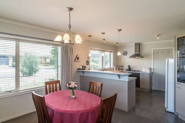 12 Consort Close Paraparaumu Beach_1