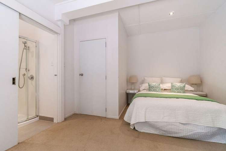 46 Sylvan Crescent Te Atatu South_11