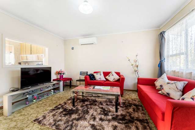 1/1 Sturges Road Henderson_2