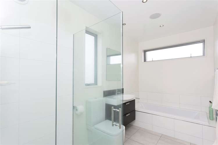 3 Taunton Green Papanui_15