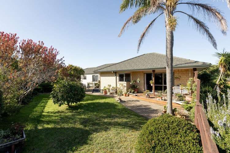 14 Ohuirehe Road Coastlands_2