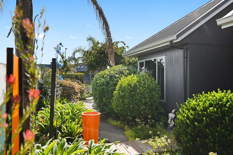 77 Baxter Michael Crescent Cambridge_27