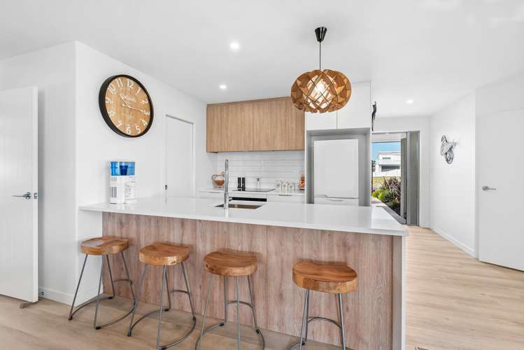 104 Kaurinui Crescent_3