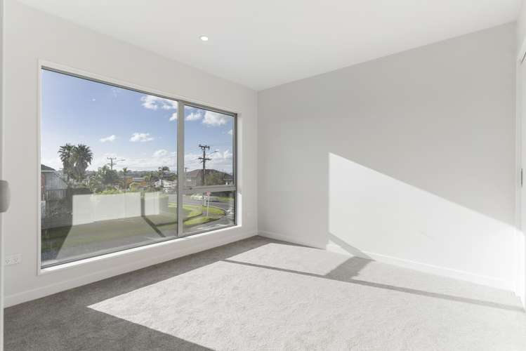 1b Sea Spray Drive Bucklands Beach_15