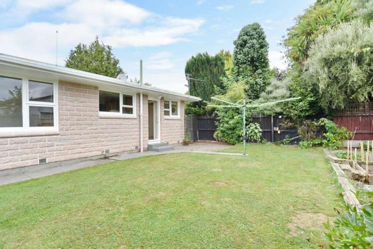77 Cutts Road Russley_18