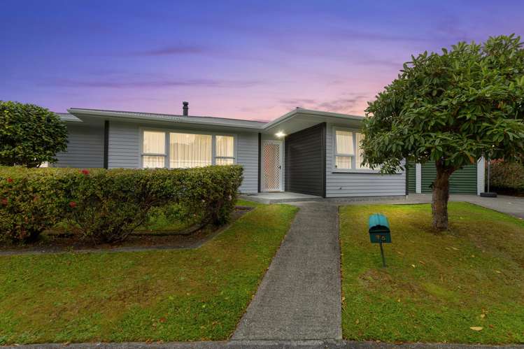 15 Bonnie Glen Crescent_0